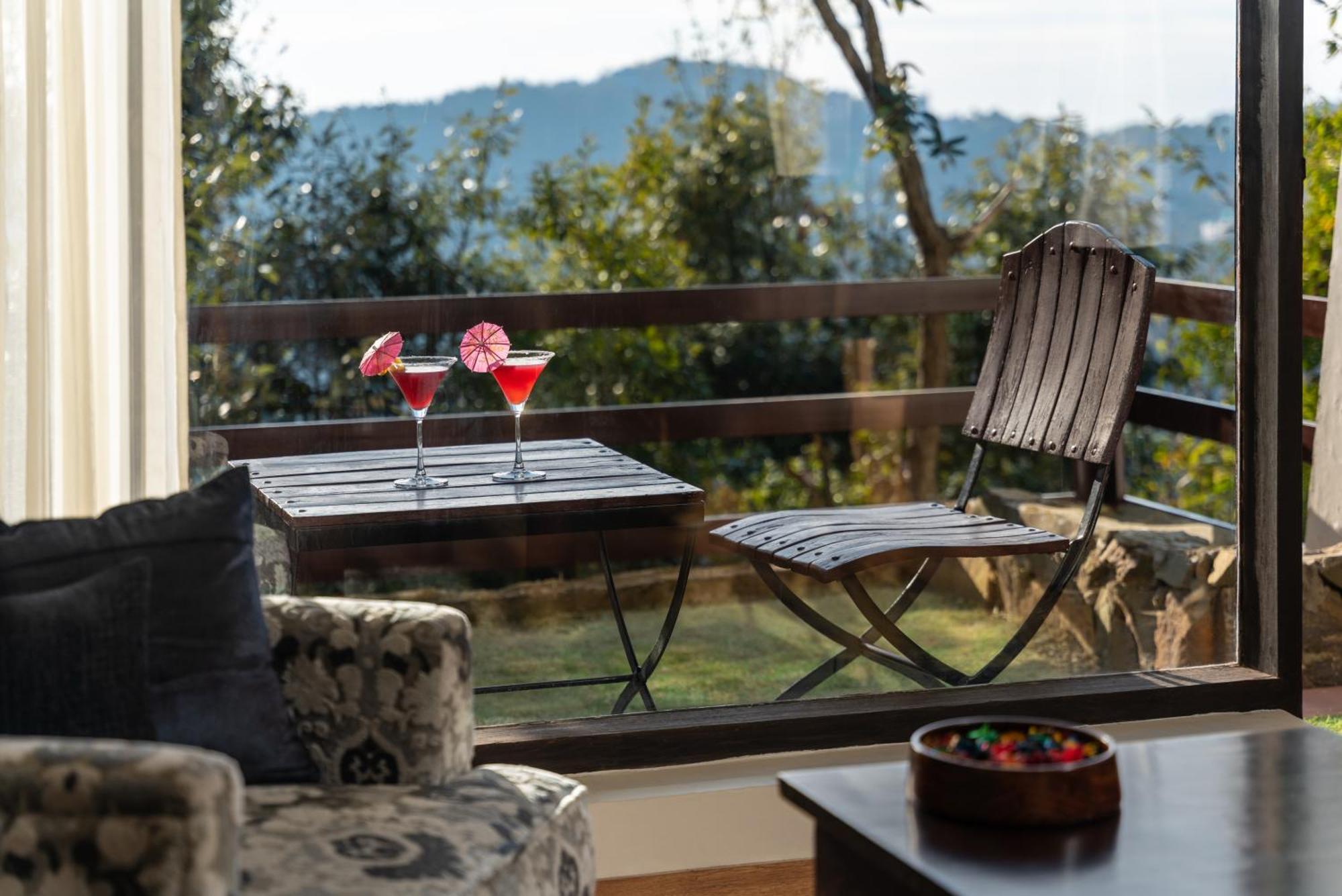 Woodsmoke Retreat Hotel Shimla Exterior foto